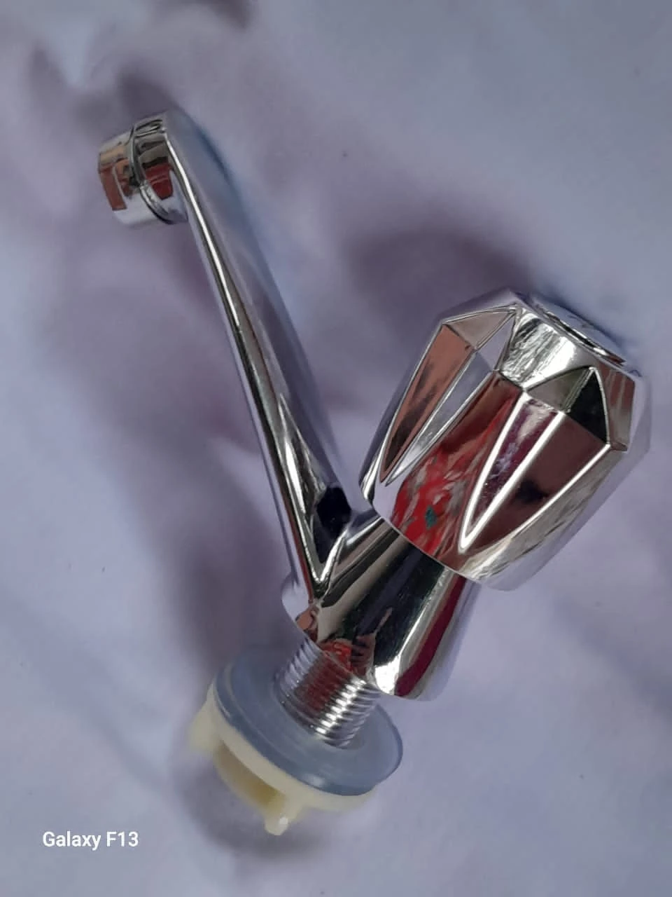 Llave de lavamano tiro rápido's foto | MELLSHOP |  BizneCubano