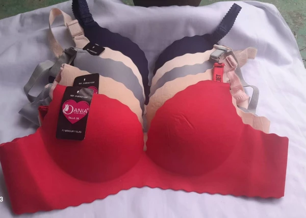 Ajustadores de silicona (tallas 34-40). 1200 cup's foto | MELLSHOP |  BizneCubano