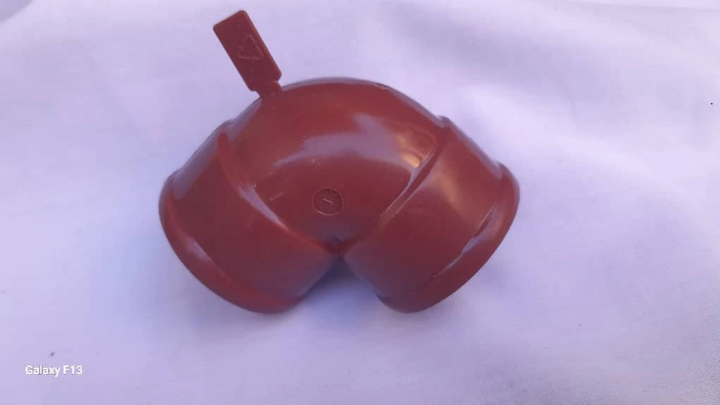 Codo de pulgada 390 cup's foto | MELLSHOP |  BizneCubano