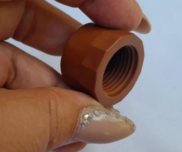 Tapón de 1/2 a 130 cup's foto | MELLSHOP |  BizneCubano