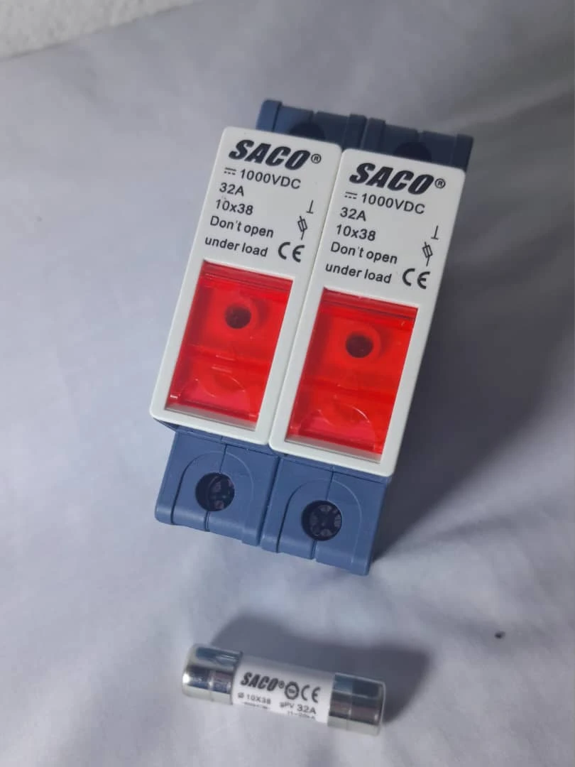 Protector (Sosten de Fusible para paneles solares) 1000 v , 32 A.'s foto | MELLSHOP |  BizneCubano