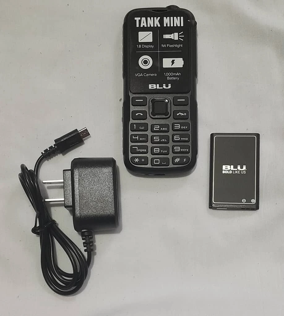 celulares de botones.  6900 cup min 5. Menos en 7800 cup's foto | MELLSHOP |  BizneCubano
