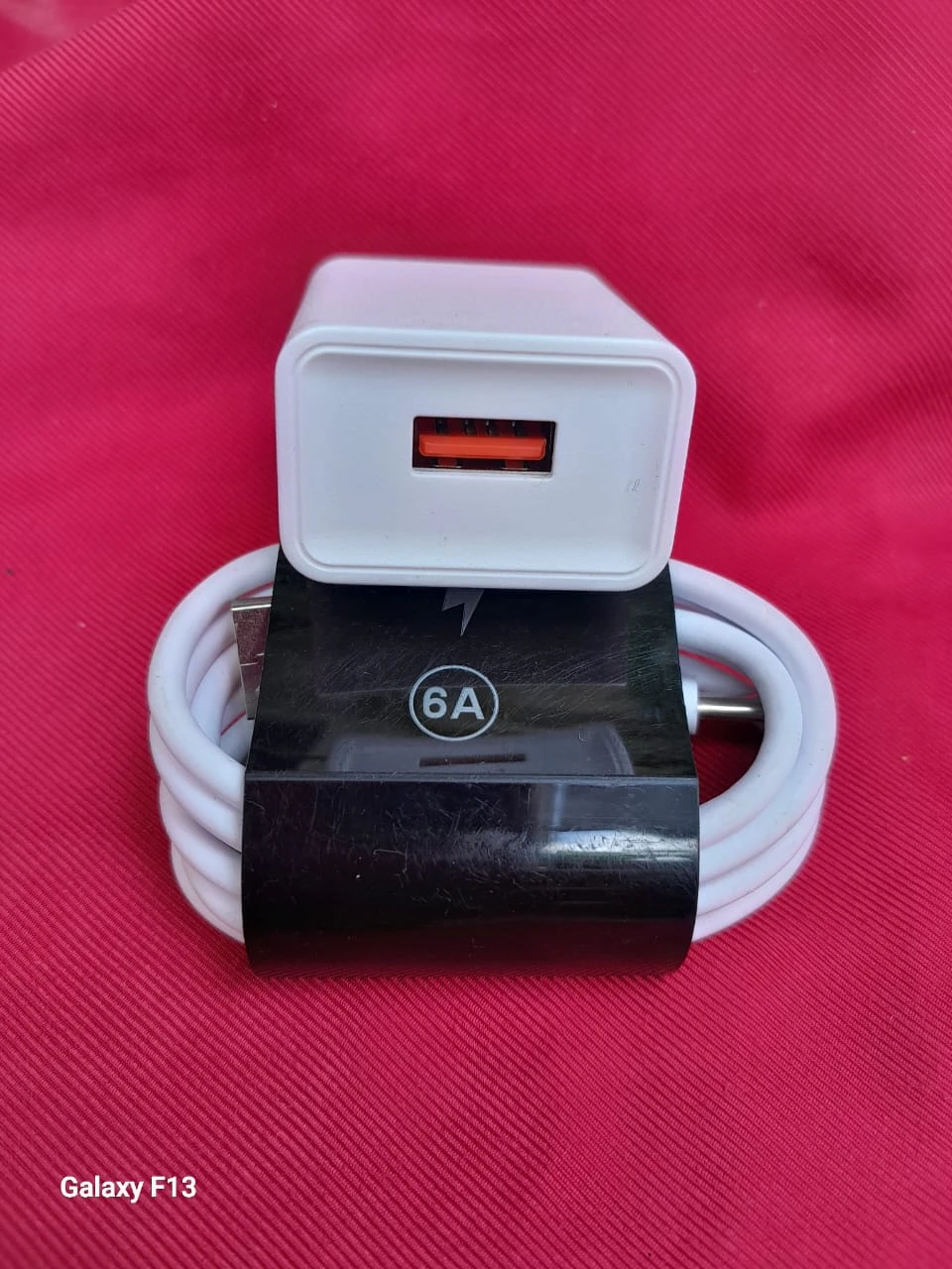 Cargador de 60 w de 2 entradas, 1 usb otra c. 2000. Cup's foto | MELLSHOP |  BizneCubano