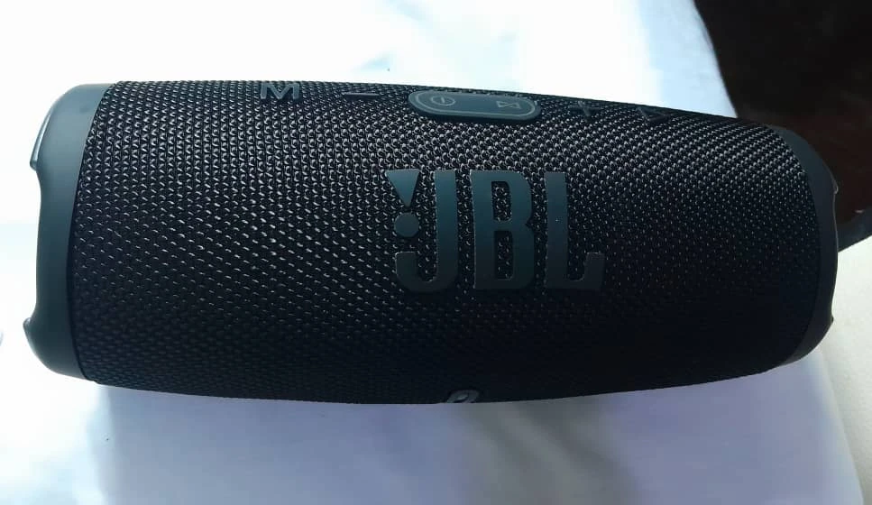 Equipo de música JBL. 10 MIL CUP's foto | MELLSHOP |  BizneCubano