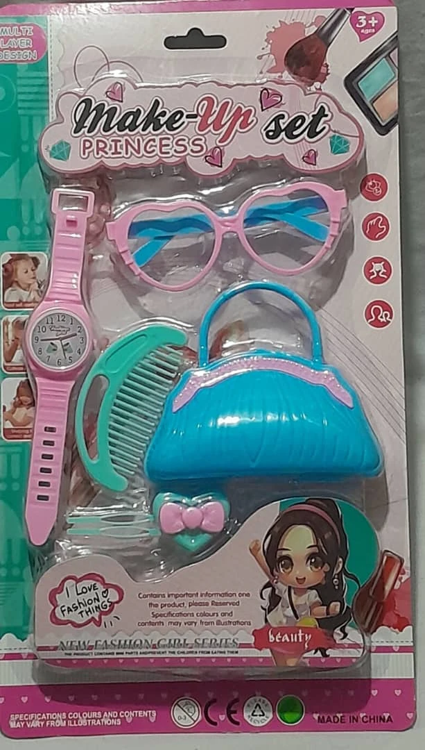 Juego de cartera y gafas 1500 cup.'s foto | MELLSHOP |  BizneCubano