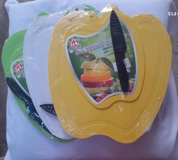 2 Tablas de picar picar + cuchillo. 1300 cup's foto | MELLSHOP |  BizneCubano